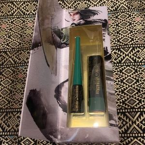 Limited Edition Avatar Kyoshi Warrior Lipstick & Eyeliner Kit, New In Box!